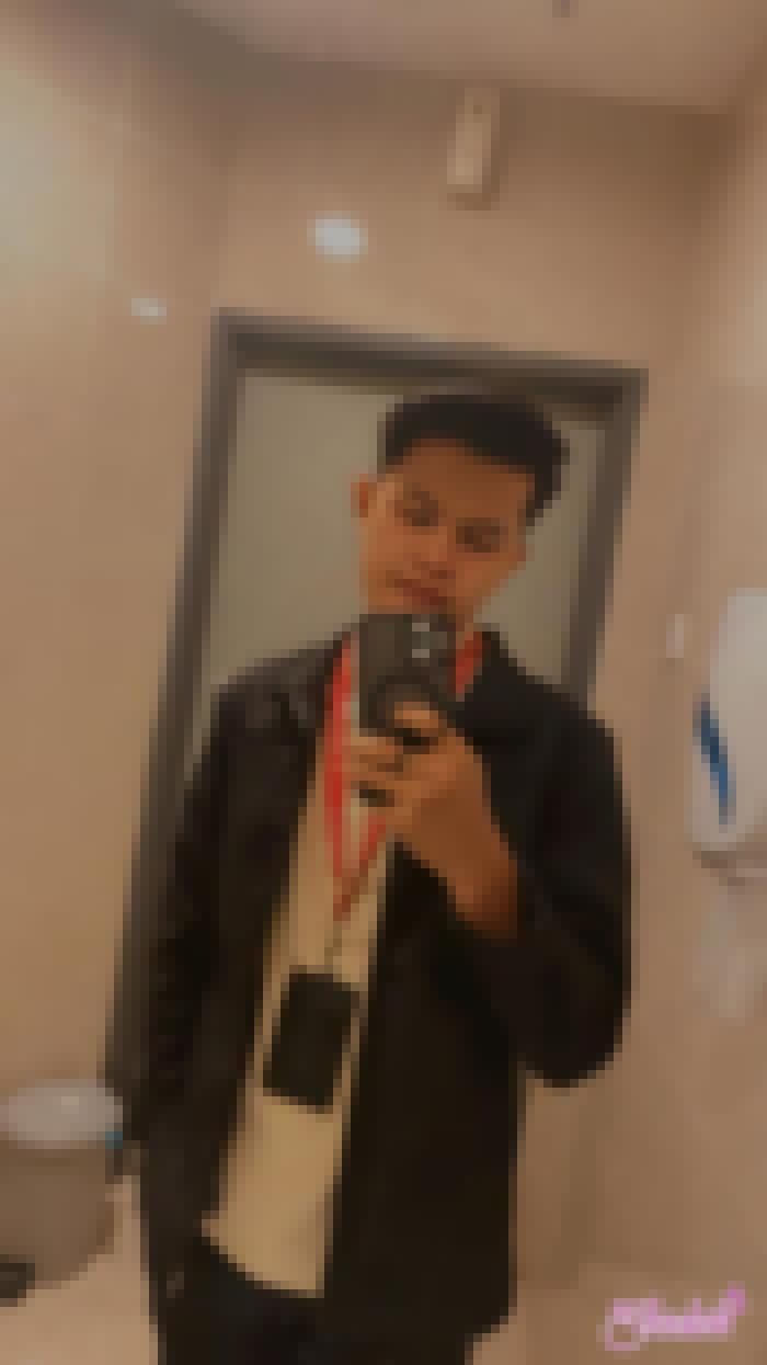 ajmarz